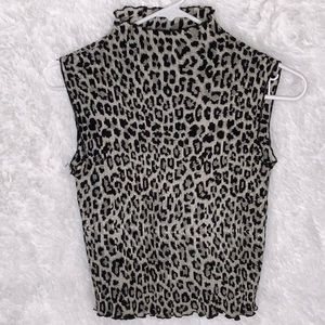 GANTOS SLEEVELESS ANIMAL PRINT TOP 4/$25